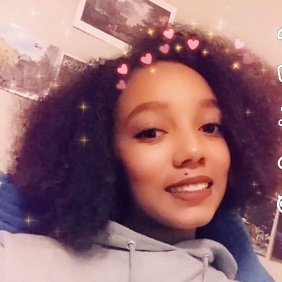 Meet your Posher, Sonae - Picture 1 of 1